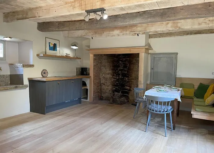 Historic Mansion By The River Lot In Cenevieres